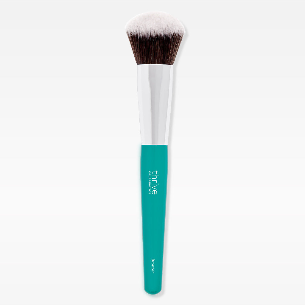 Diffusing Angled Bronzer Brush™